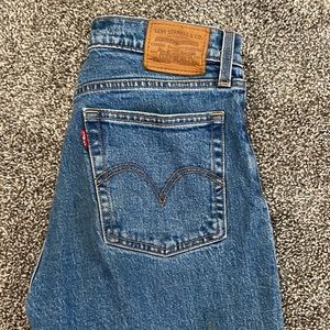 Wedgie Straight Levi’s Jeans